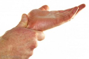 skausmas rankų sąnarių kriaukle chondroitino gliukozaminas biotech