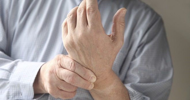 liaudies gynimo artrito gydymui ant rankų sąnarių skausmas kai sti