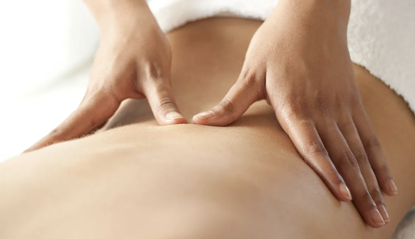 osteochondroze masazas skausmas abiejų pečių sąnarių