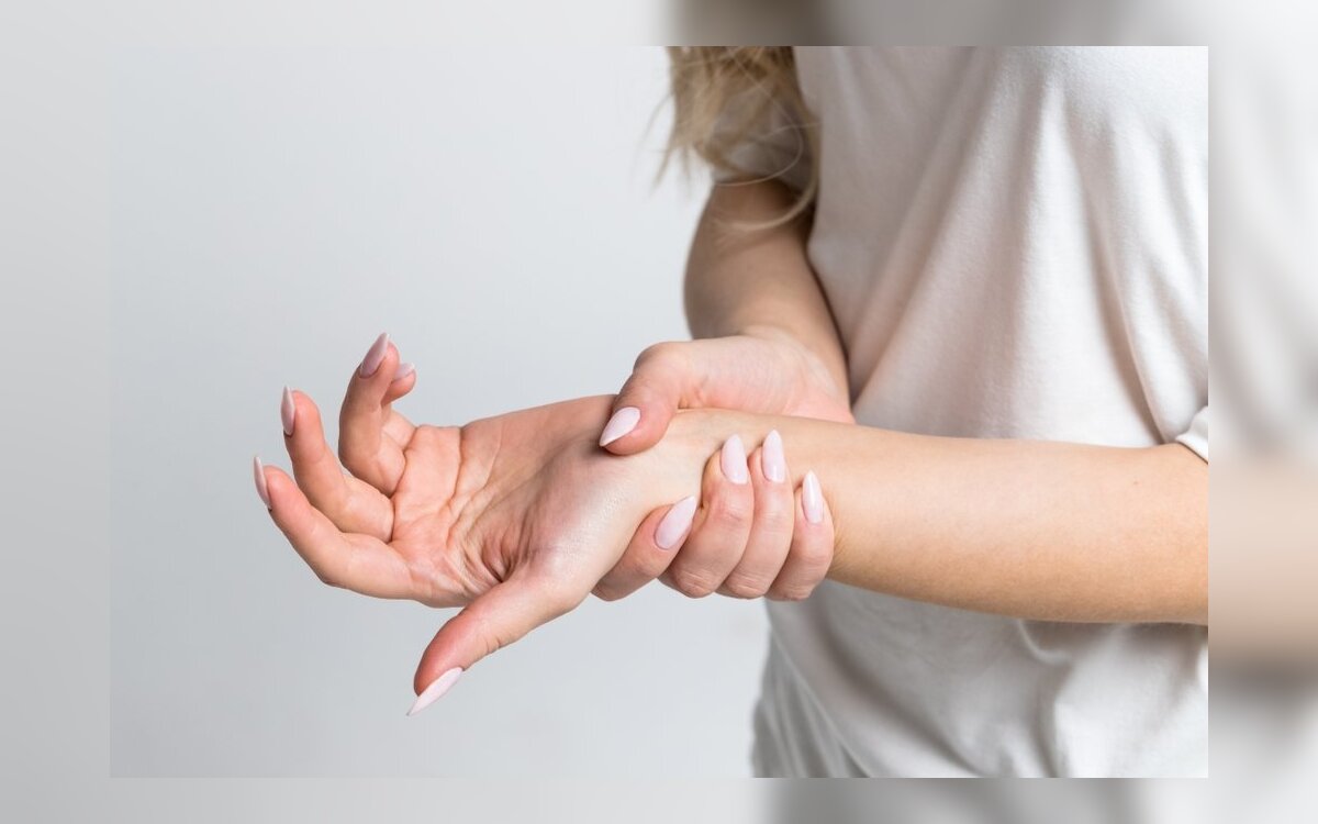 artritas ant rankų pirštų ką daryti