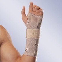 skauda rankos rieso sanario lankyti tepalą nuo osteochondrozės