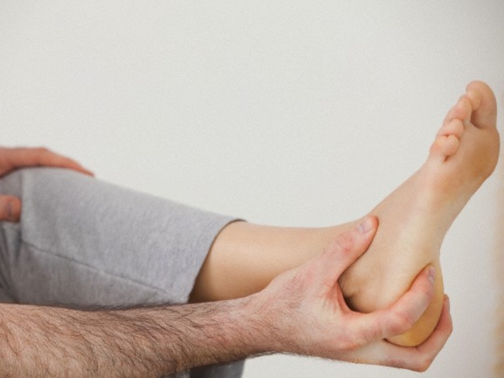 artrozė ant pėdų gydymui gydymas gydymas alkūnės sąnario