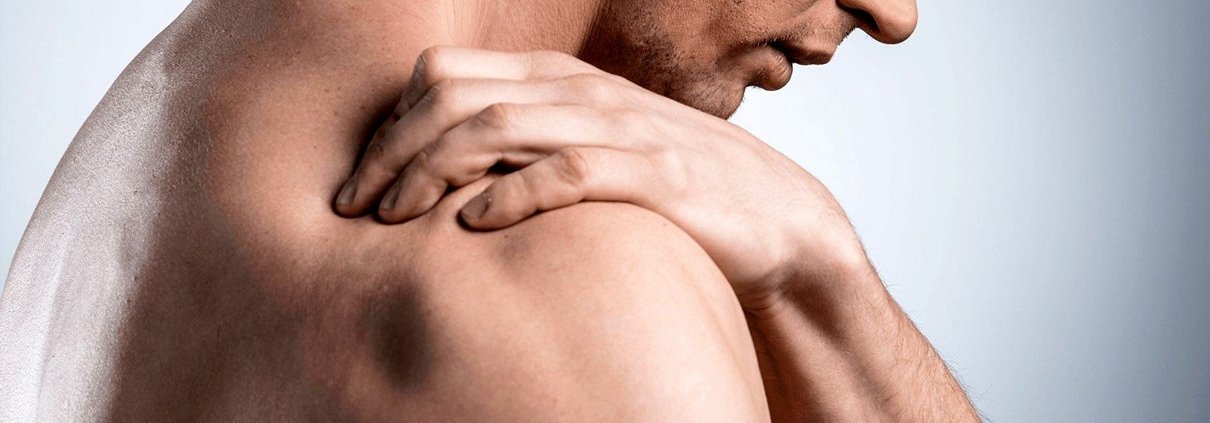 skausmas į petį į kairę bendra sergantys raumenų sąnarių
